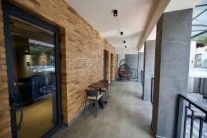 Granat Residence - Designer Villa with Eastern Charm — 4