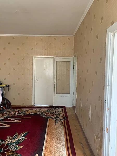 Продажа мв. Феруза (221 школа) 2/2/4 — 1