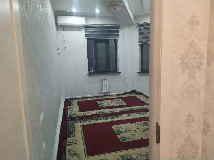 SERGILE MOSHENA BOZOR ORQASIDA — 1