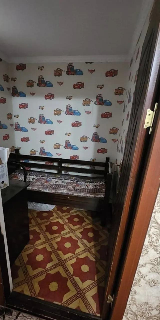 CHILANZOR MIRZO ULUG‘BEK metro — 2
