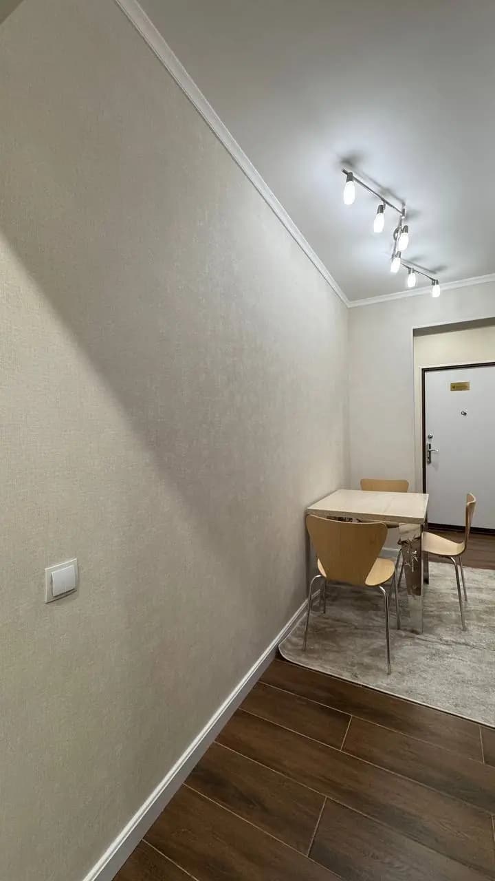 3/3/10 Студия ЖК " KOMFORT HOUSE " Юнусабад-11 — 2