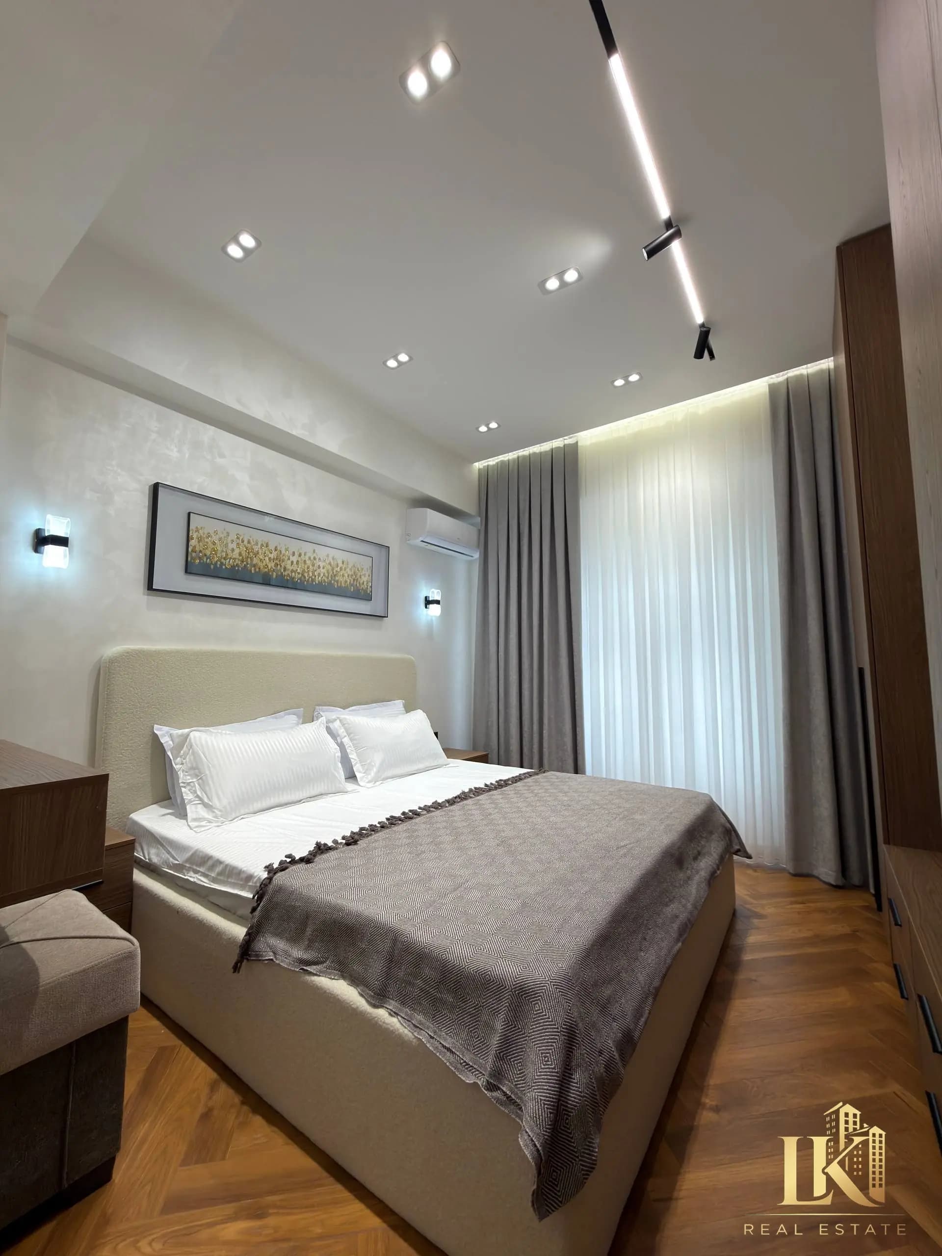#9800 Продаётся: Яшнабадский район Улица Махтумкули НОВОСТРОЙКА ЖК "Poytaxt Residence" Ориентир: "Ma — 3