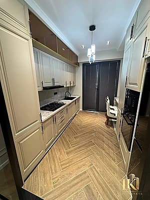 #9852 Продаётся: Яккасарайский район Ор-р  : Piramit Tower Новостройка Ж/К City Life — 2