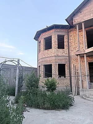 Hovli sotiladi — 1