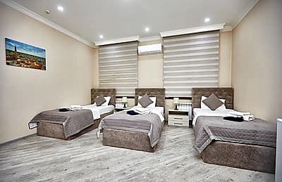 KAMFORT HOTEL — 5