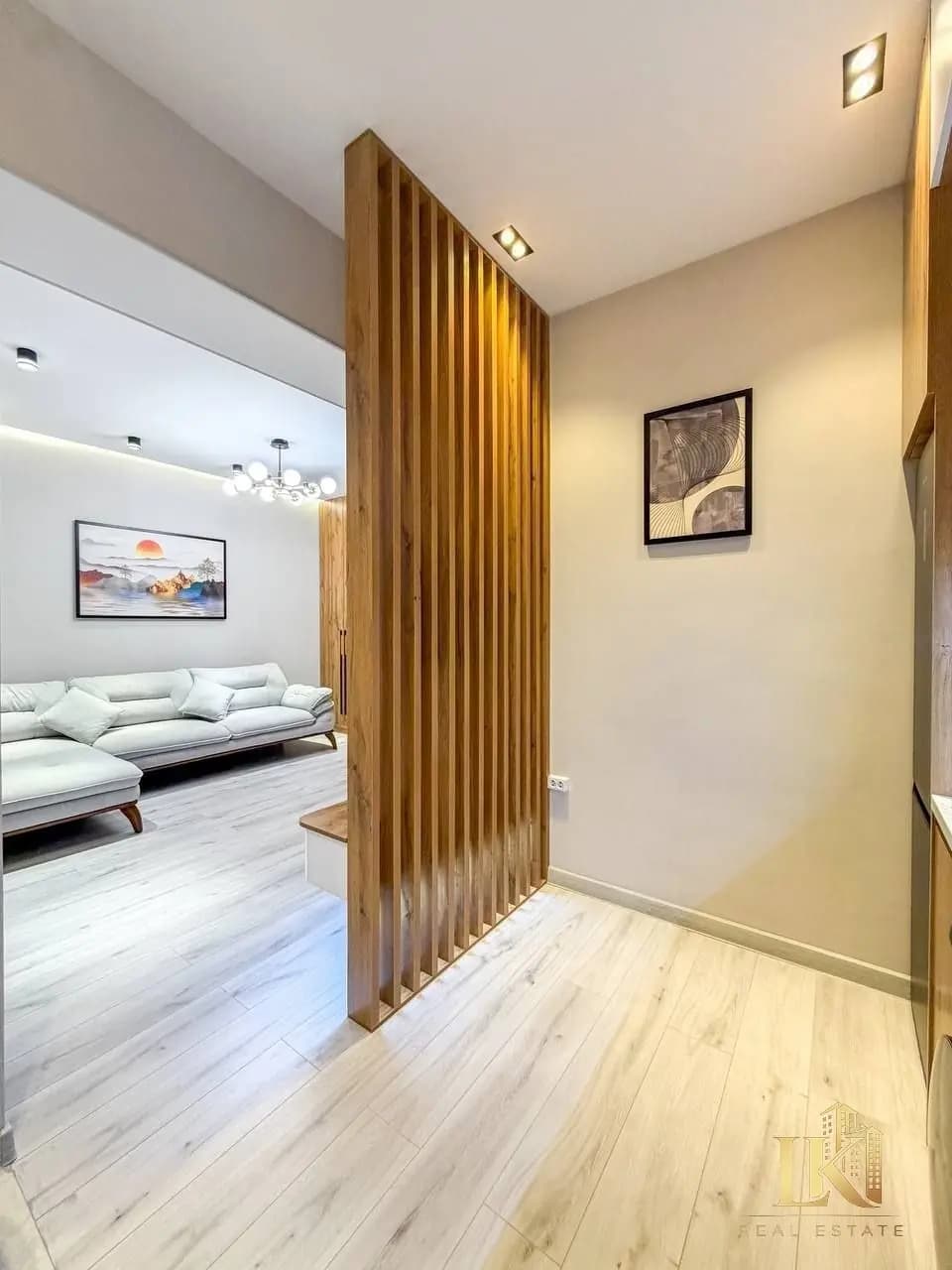 #9800 Продаётся: Яшнабадский район Улица Махтумкули НОВОСТРОЙКА ЖК "Poytaxt Residence" Ориентир: "Ma — 5
