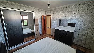 Yunusobod 18 kvartalda 3 xonali 3/3/4 Orintir Sayram Oilaga bolalar va qizlargachorraxa — 2
