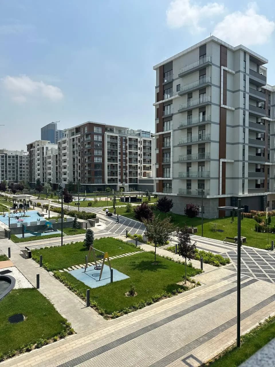 ЖК Gardens Residens Tashkent city  Шайхантахурский район Вид на двор 3/3/8 100м2 — 1