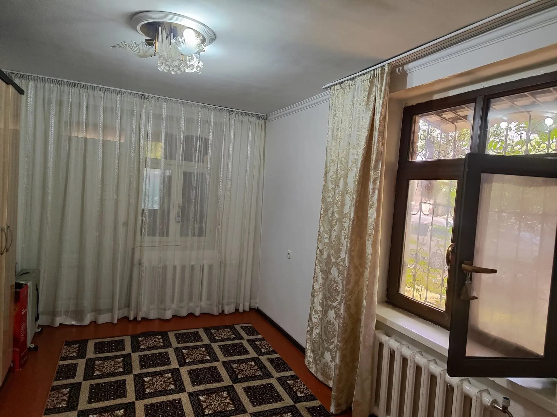 *Чиланзар-26 1в2\1\5 42м2 — 1