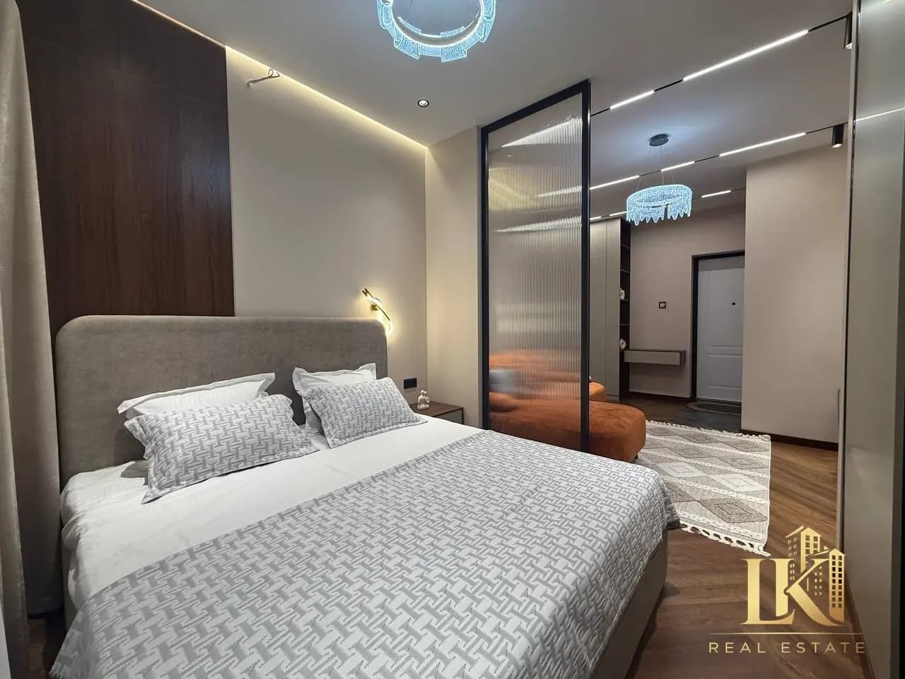 #9800 Продаётся: Мирзо-Улугбекский р-н НОВОСТРОЙКА ЖК "NRG QORASUV" Ор-р: напротив Карасу-6 — 5