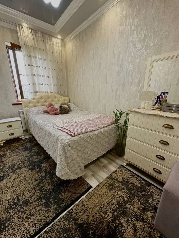 V5741 ПРОДАЕТСЯ 3/8/9 на:Новза Метро #Чиланзарский_район Ор.р:Педогогический Институт — 2