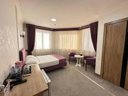 Aurora Hotel by The Roomz Group — 6