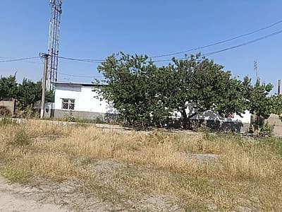 Прдается база в городе Ахангаран. Площадь территории 2,16 га. Есть ж/д ветка. — 2