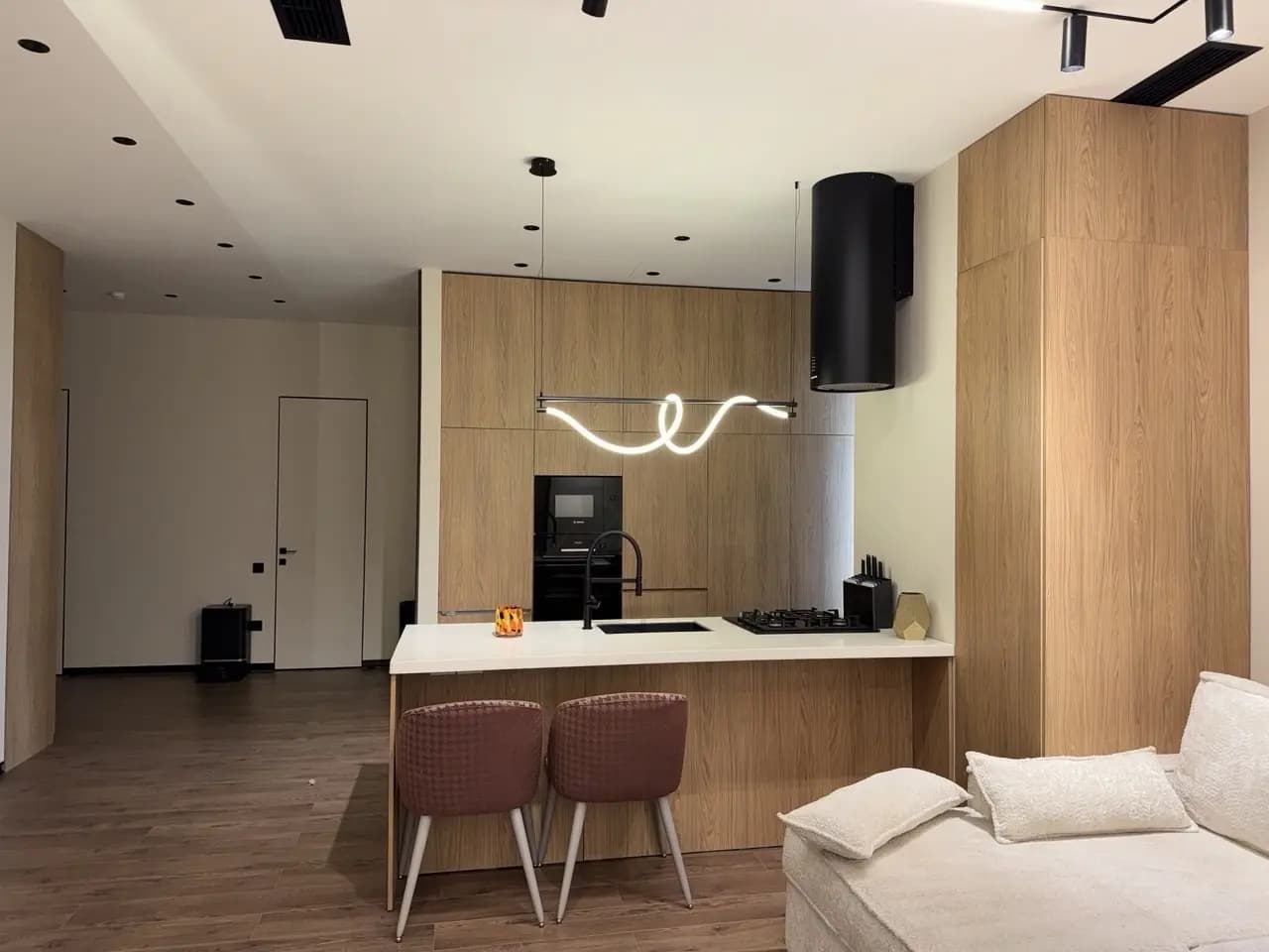 Продаётся 3-х комнатная квартира в ЖК Parkwood   Ориентир: Госпитальный — 2