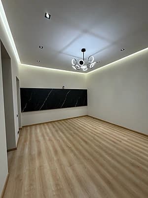 Bardankolda uy sotiladi 2.4 sotix 4 xonali letniy kuxnya moshina uchun naves podvoli xam bor — 6