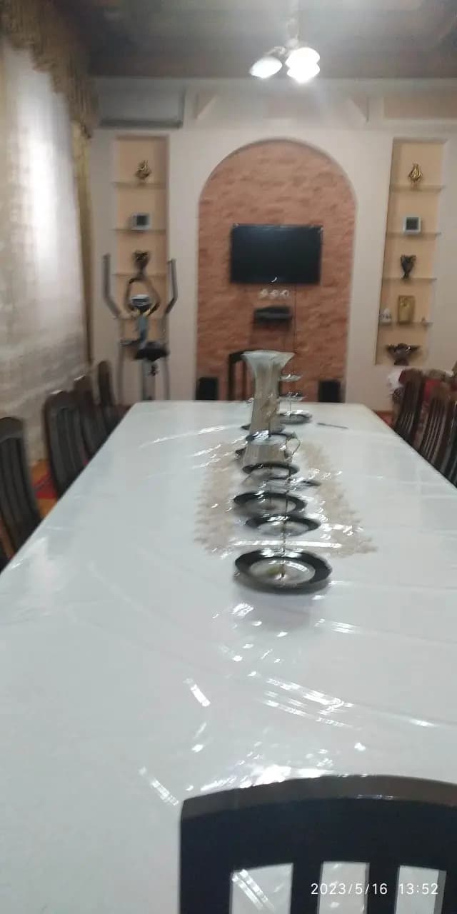 Nazarbek Xarakatda 4 sotix 6 xona uchastka sotiladi. Narxi 116000y.e. — 2