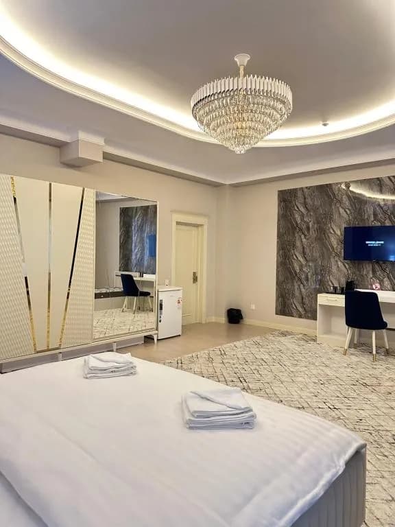 Nur Makon Hotel — 4