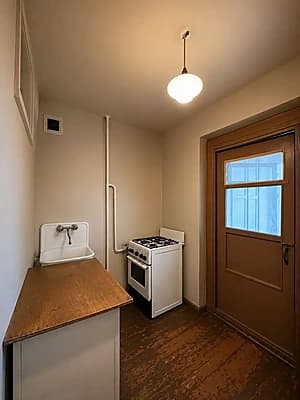 Чилонзор 25 кв 2 та балкон3*6 и 1*3 — 2
