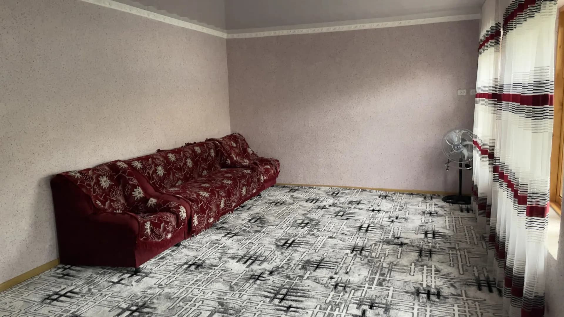 Dacha oq tosh — 2