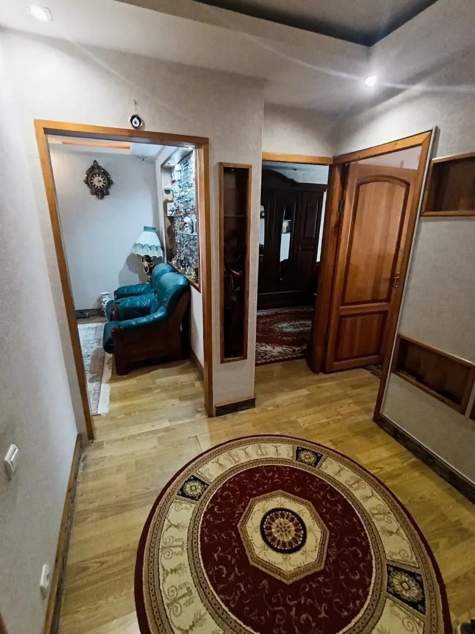 *Метро Хамиза 70м Чиланзар-5 3\3\4 — 5
