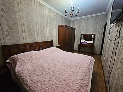 Ориентир- метро Дружба Народов, Камолон Ош, 3/7/9, Shayxontohur — 4