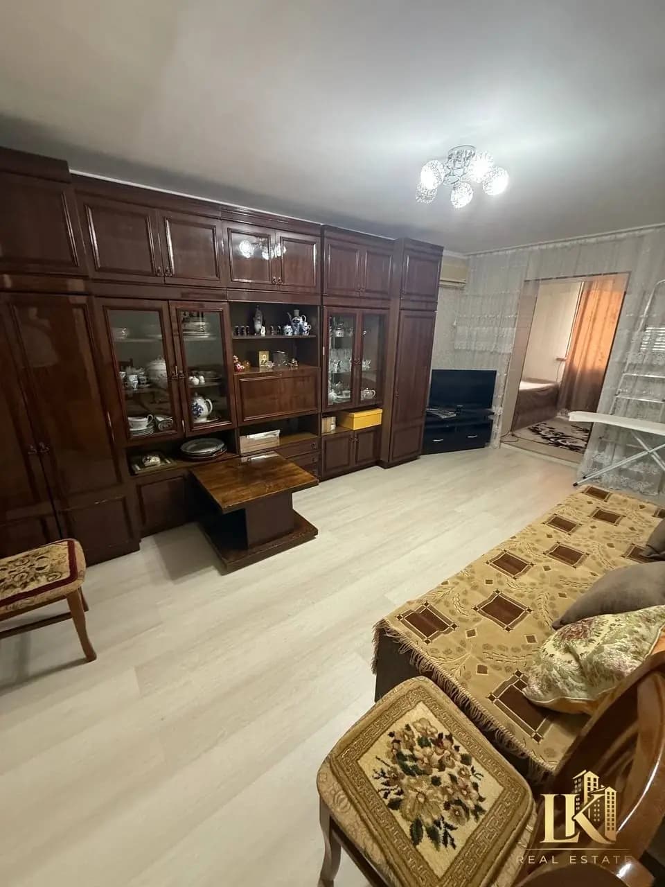 #9800 Продаётся: 🏠🏠🏠🏠🏠 Яккасарайский район Улица Шота Руставели Ор-р: 59 поликлиника — 2