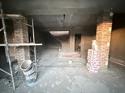 Hovli sotiladi — 2