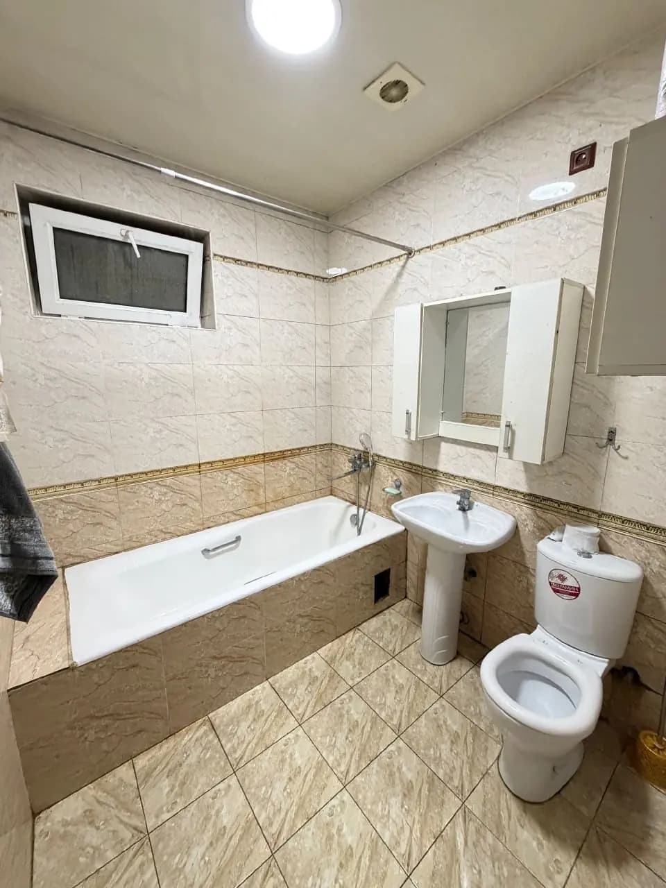 V5773🏡 Mirobodda 3 xonali keng kvartira sotiladi! — 2