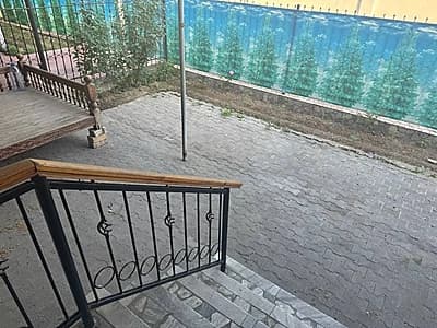 Сдается в Аренду, Чопонота 4 комнатная квартира - 92 м2, 1 - этаж — 1