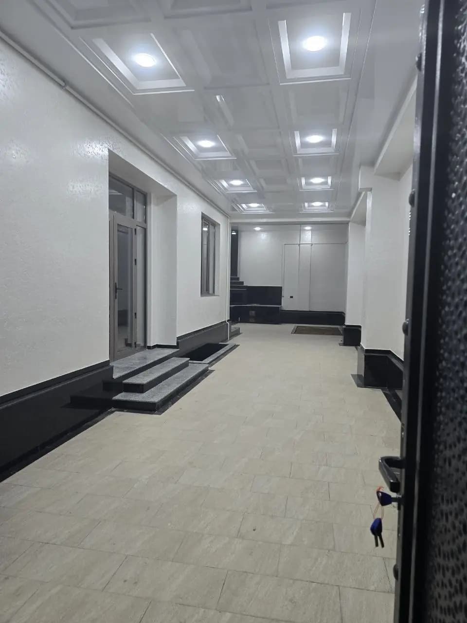 ПРОДАЁТСЯ   Евро - участок ориентир Зенит улица Холис главное улица перекрёсток — 4