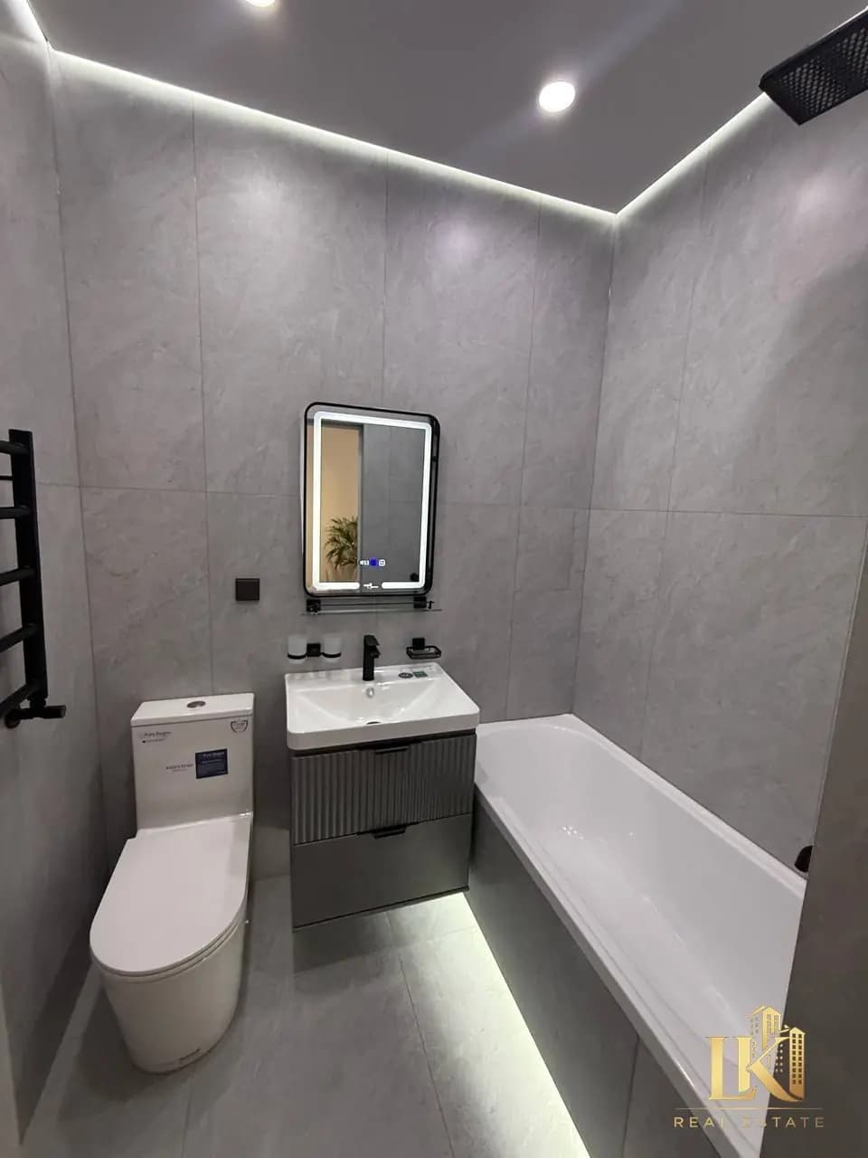 #9800 Продаётся: Яккасарайский район НОВОСТРОЙКА ЖК "Vegas Tower" Ориентир: Кушбеги — 5