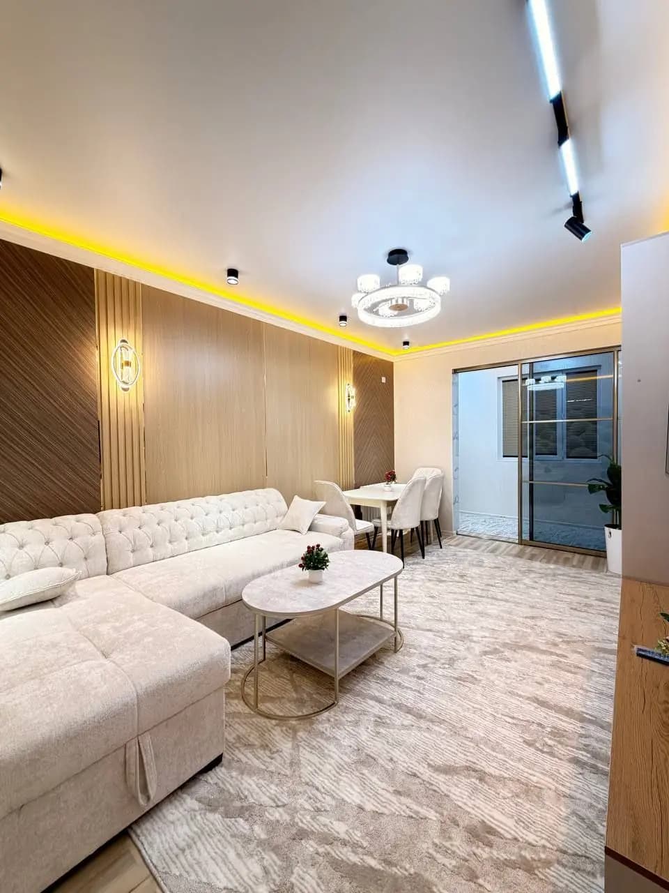 ® Метро Новза ‼️50м² Чиланзар 5  2/4/4 евроремонт балконом 1,6х6. — 1