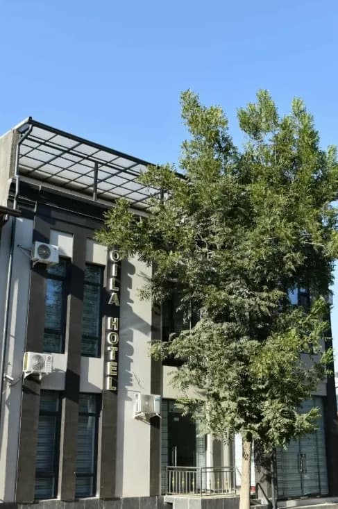 OILA HOTEL — 3