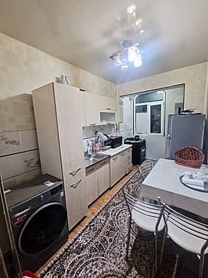 Yunusobod 4 kv 3 xona Srochna — 3