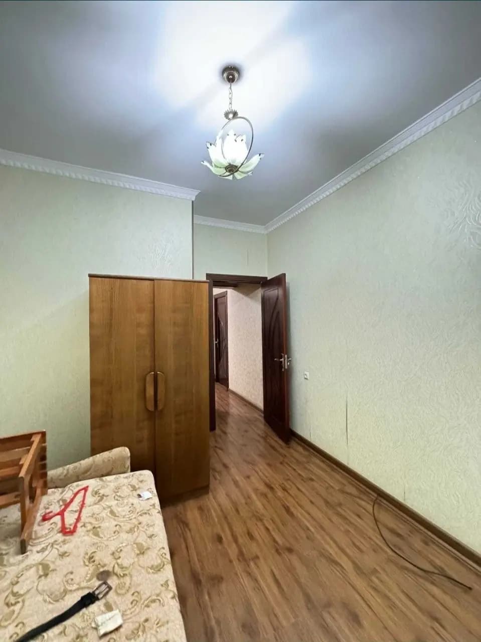 Юнусабад 4-квартал 2/3/4 (60м2) Ориентир:Шифонур клиника — 1