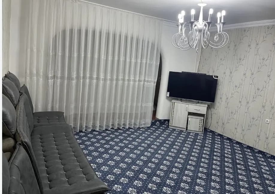 Аренда Себзор 3хона 1-етаж Поликилиника 3хона 450 долл Йигитларга 6тага кизларга 6тага Шарийга — 1