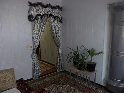 Doʻmbirobod pamyatnik — 2
