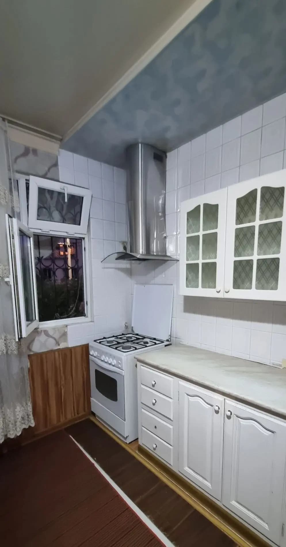 Сирочний Аренда кивартира Кора Тош махалла 3 хоналий нархи 600y.e. БОЛИШИ факат ойилла койилади услуга бор 50% — 4