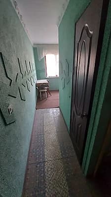 Срочно продам г. Ахангаран 1/1/4 микрорайон — 3