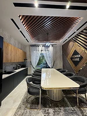 Premier house — 3