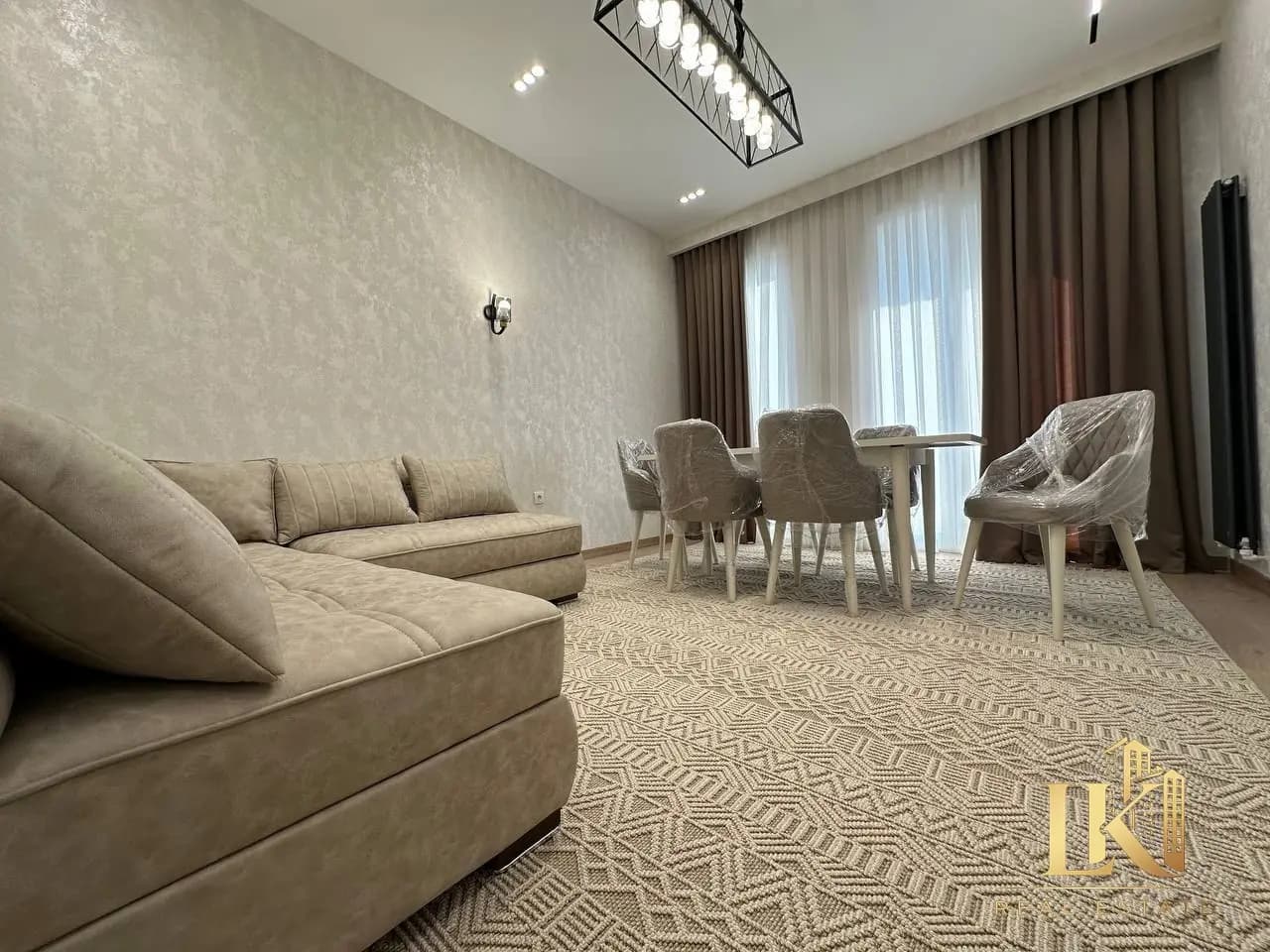 #909 Продаётся: КОМПЛЕКС "PARKWOOD Нукусская улица "Макро (ор-р посольство России) Рядом Госпитальны — 1