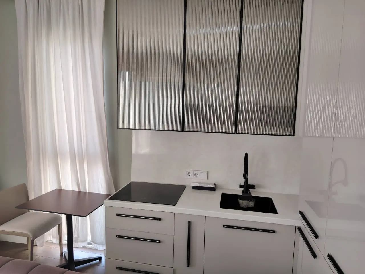 Продаётся 2-х комнатная квартира ЖК Mirabad Avenue  Ориентир: Гостиница Россия, Госпитальный — 3