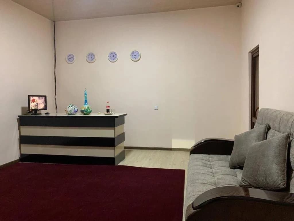 Caravan Hostel — 2