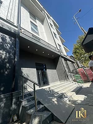 #9852 Продаётся: Мирзо Улугбекский район Массив Ялангоч Магазин M.Cosmetic Ор-р : SQB банк — 1