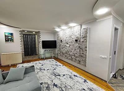 Arenda 3/3/5 Novomoskovskaya — 2