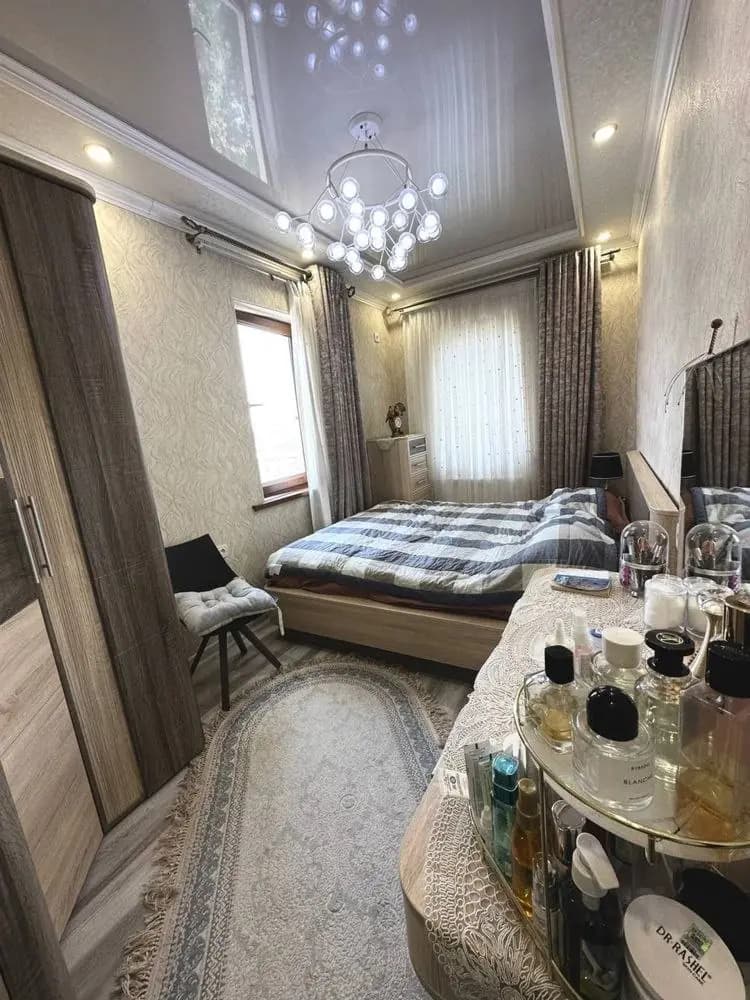 V5741 ПРОДАЕТСЯ 3/8/9 на:Новза Метро #Чиланзарский_район Ор.р:Педогогический Институт — 1