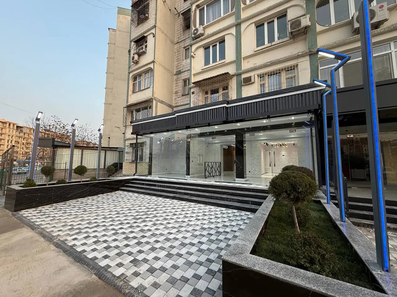 Продажа коммерческой недвижимости вдоль дороги Яшнабадский р-н  Ор-р Паркентский , Корзинка 130кв.м — 10