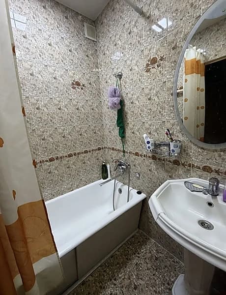 СЕРГЕЛИ 5 Метро 3-Бекат 1/2/9 продаётся квартира ÷ — 1