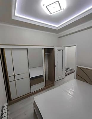 SERGELI CHOSHTEPA — 4