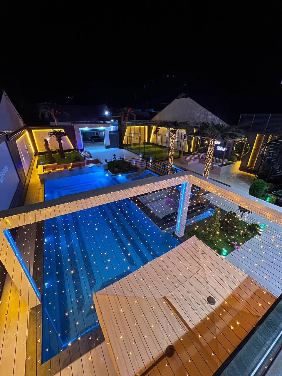 DACHA CHORVOQ (ABU DHABI🏛️) — 2